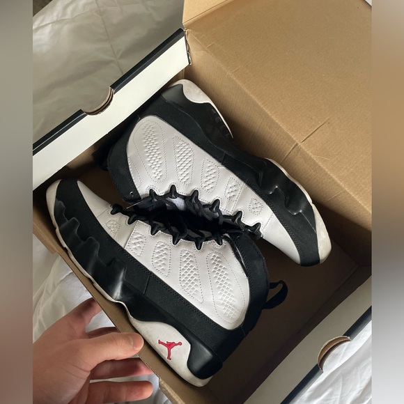 Air Jordan “Space Jam” 9s - Picture 5 of 5